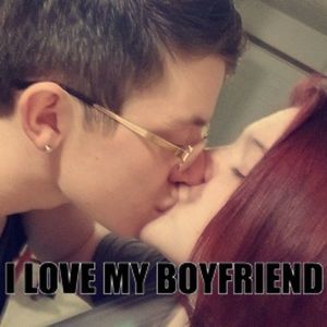 Meet your Posher, Alexis